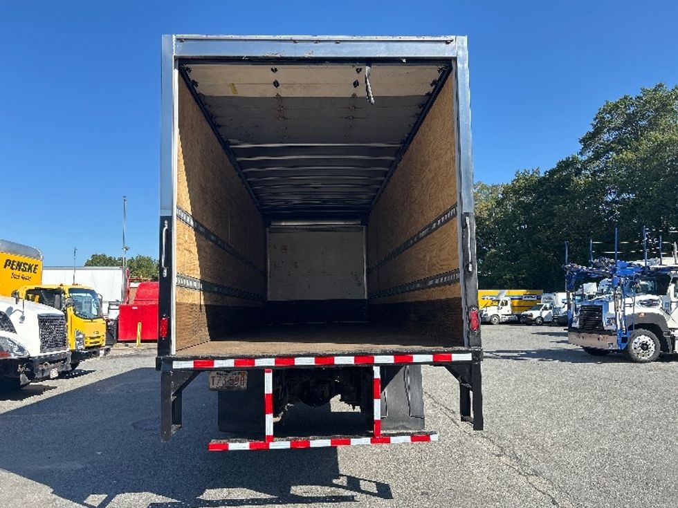 Medium Duty Box Truck-Light and Medium Duty Trucks-Freightliner-2019-M2-Braintree-MA-40,039\n\t\tmiles-$ 53,250 - Image 10