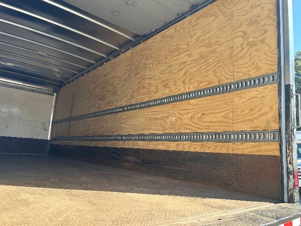 Medium Duty Box Truck-Light and Medium Duty Trucks-Freightliner-2019-M2-Braintree-MA-40,039\n\t\tmiles-$ 53,250 - Image 12