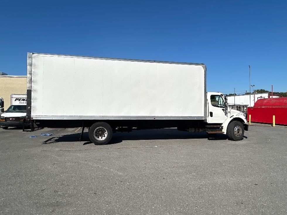 Medium Duty Box Truck-Light and Medium Duty Trucks-Freightliner-2019-M2-Braintree-MA-40,039\n\t\tmiles-$ 53,250 - Image 15