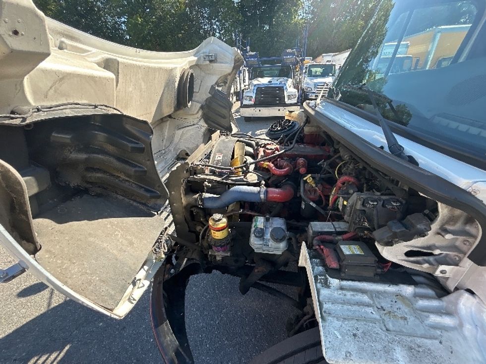 Medium Duty Box Truck-Light and Medium Duty Trucks-Freightliner-2019-M2-Braintree-MA-40,039\n\t\tmiles-$ 53,250 - Image 24