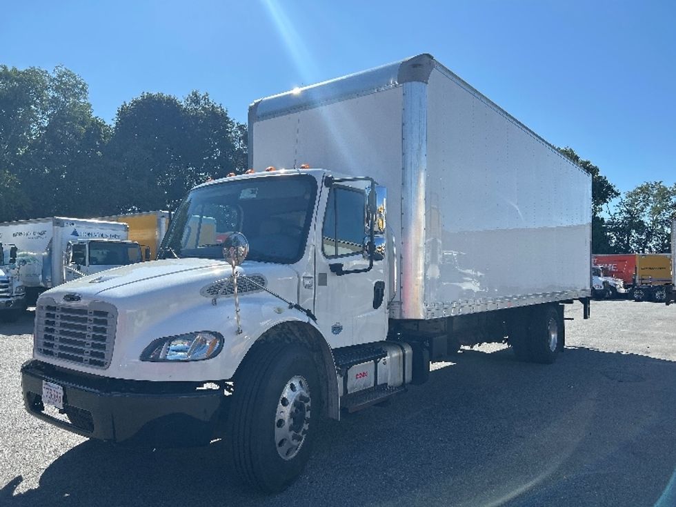 Medium Duty Box Truck-Light and Medium Duty Trucks-Freightliner-2019-M2-Braintree-MA-40,039\n\t\tmiles-$ 53,250 - Image 3