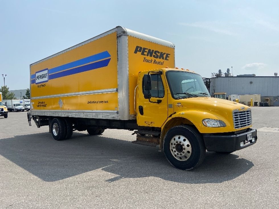 Medium Duty Box Truck-Light and Medium Duty Trucks-Freightliner-2019-M2-Brampton-ON-218,035\n\t\tkm-$ 68,000 - Image 1