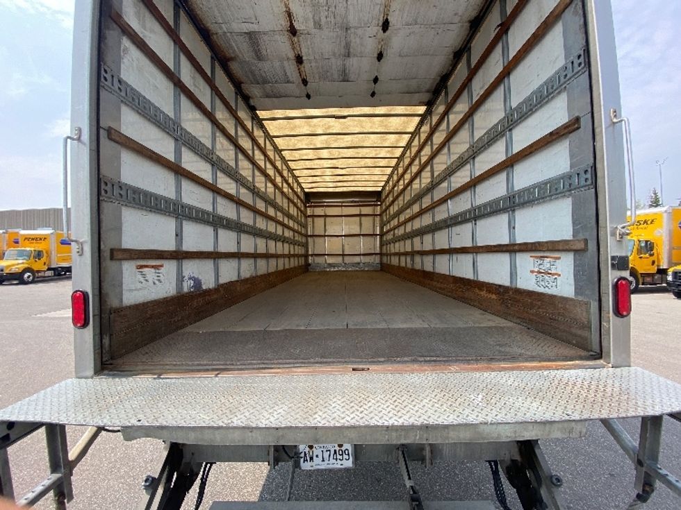 Medium Duty Box Truck-Light and Medium Duty Trucks-Freightliner-2019-M2-Brampton-ON-218,035\n\t\tkm-$ 68,000 - Image 10