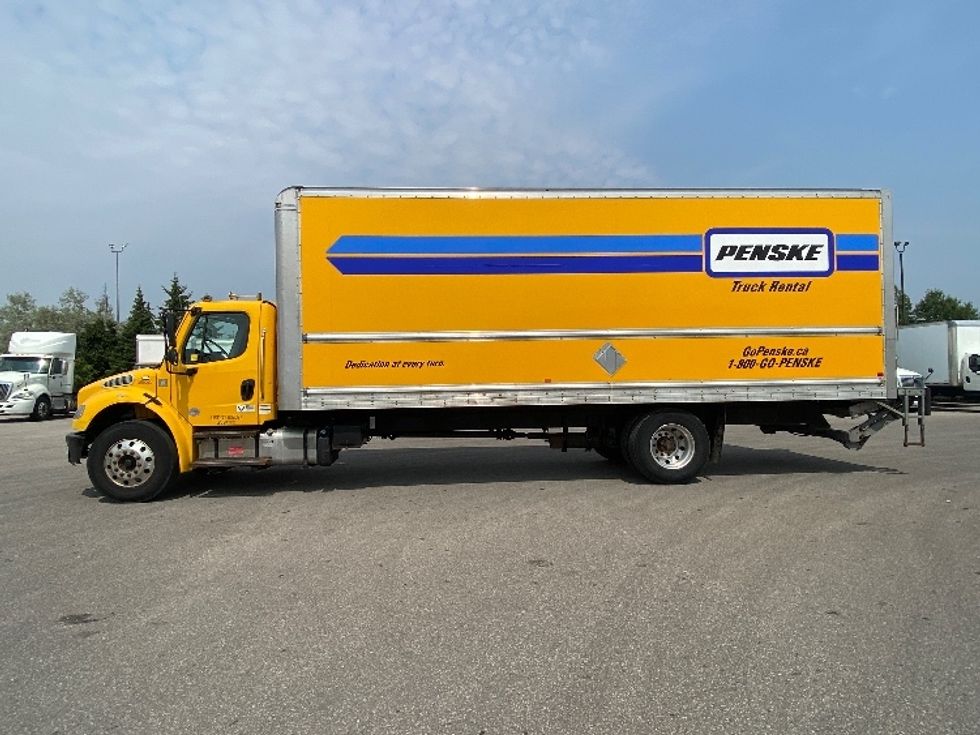 Medium Duty Box Truck-Light and Medium Duty Trucks-Freightliner-2019-M2-Brampton-ON-218,035\n\t\tkm-$ 68,000 - Image 4