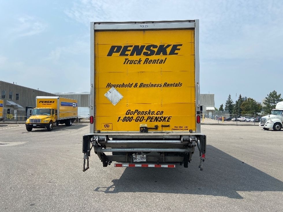 Medium Duty Box Truck-Light and Medium Duty Trucks-Freightliner-2019-M2-Brampton-ON-218,035\n\t\tkm-$ 68,000 - Image 7