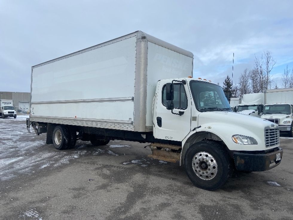 Medium Duty Box Truck-Light and Medium Duty Trucks-Freightliner-2019-M2-Brampton-ON-259,668\n\t\tkm-$ 68,250 - Image 1