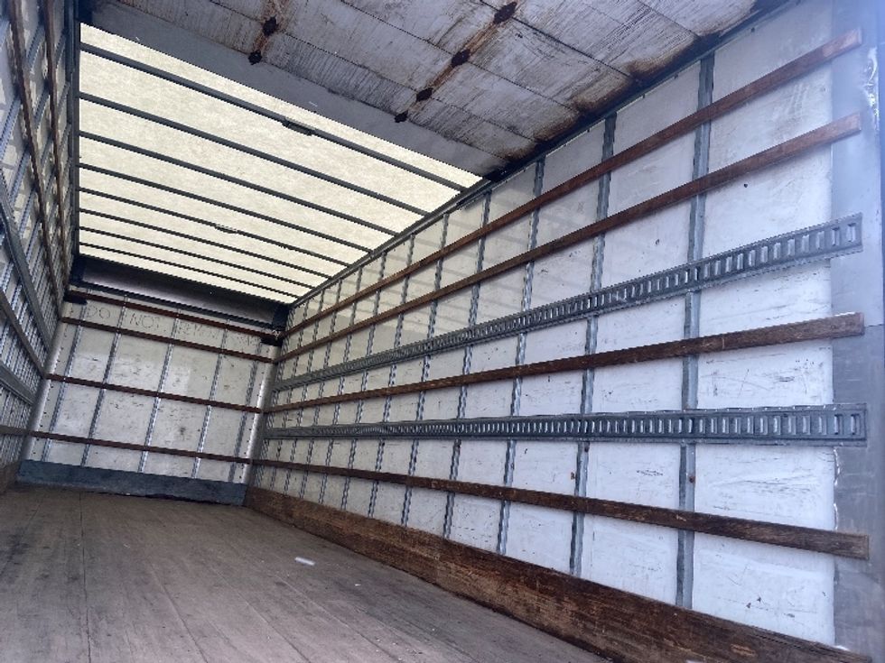 Medium Duty Box Truck-Light and Medium Duty Trucks-Freightliner-2019-M2-Brampton-ON-259,668\n\t\tkm-$ 68,250 - Image 12