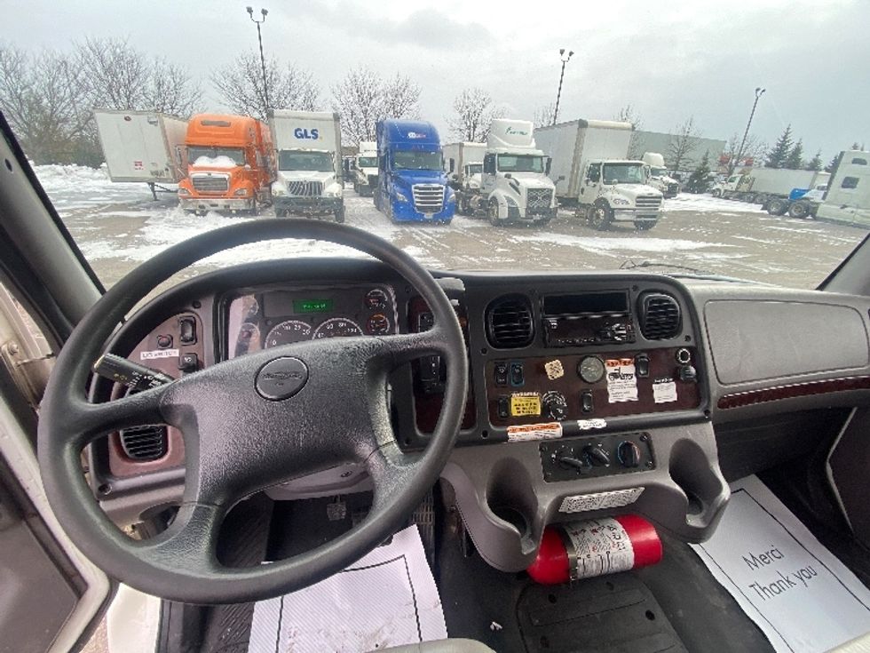 Medium Duty Box Truck-Light and Medium Duty Trucks-Freightliner-2019-M2-Brampton-ON-259,668\n\t\tkm-$ 68,250 - Image 18