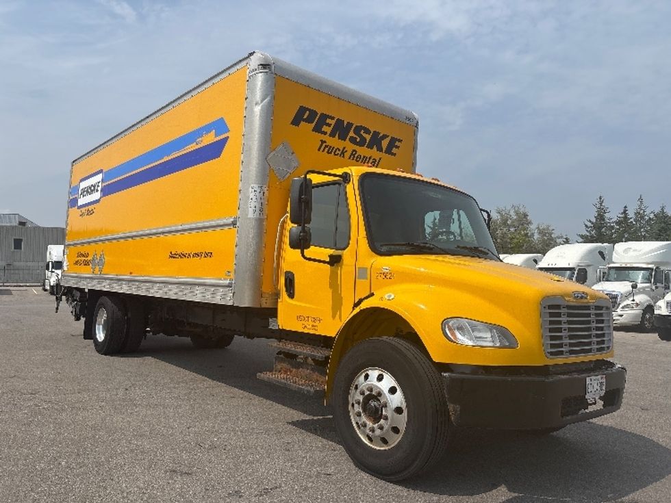Medium Duty Box Truck-Light and Medium Duty Trucks-Freightliner-2019-M2-Brampton-ON-314,695\n\t\tkm-$ 48,500 - Image 1