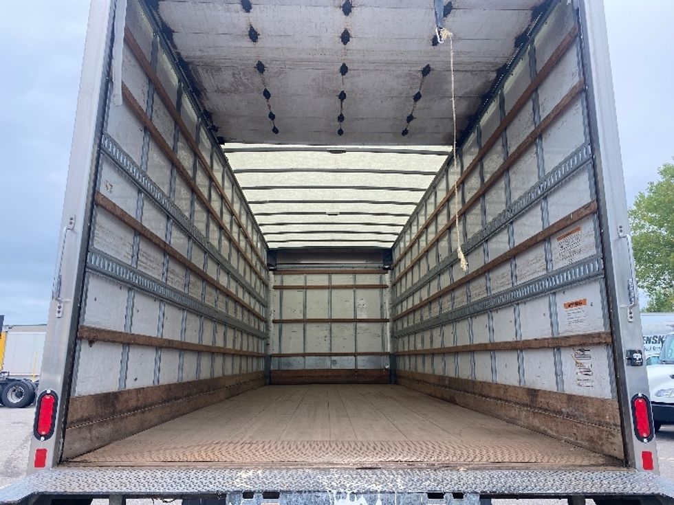 Medium Duty Box Truck-Light and Medium Duty Trucks-Freightliner-2019-M2-Brooklyn Park-MN-100,637\n\t\tmiles-$ 59,750 - Image 8