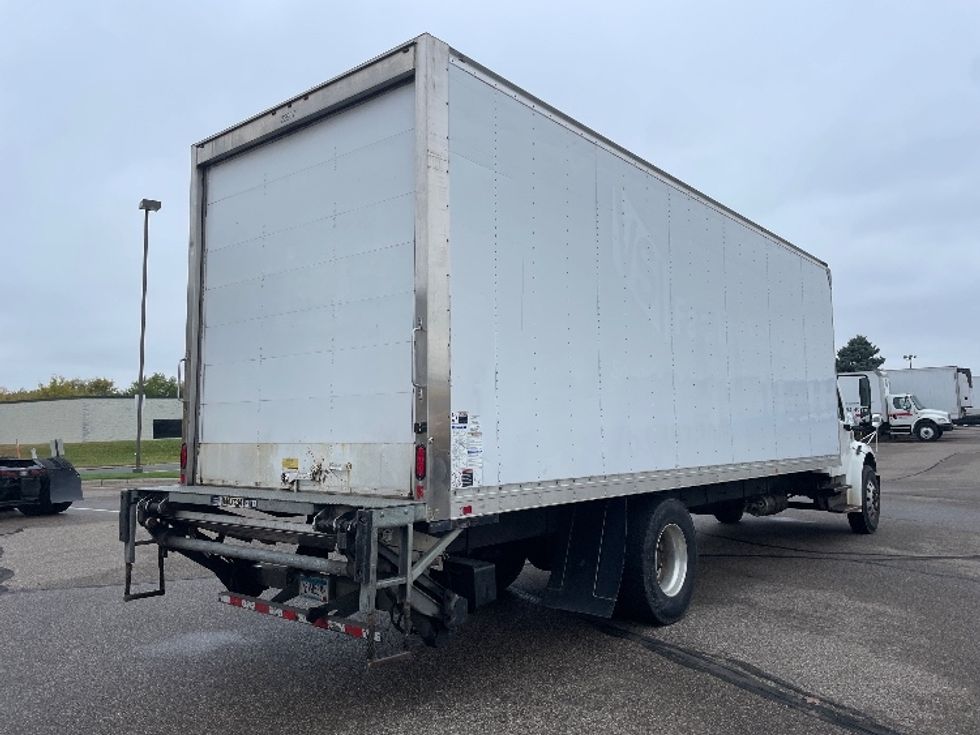Medium Duty Box Truck-Light and Medium Duty Trucks-Freightliner-2019-M2-Brooklyn Park-MN-112,030\n\t\tmiles-$ 59,250 - Image 13