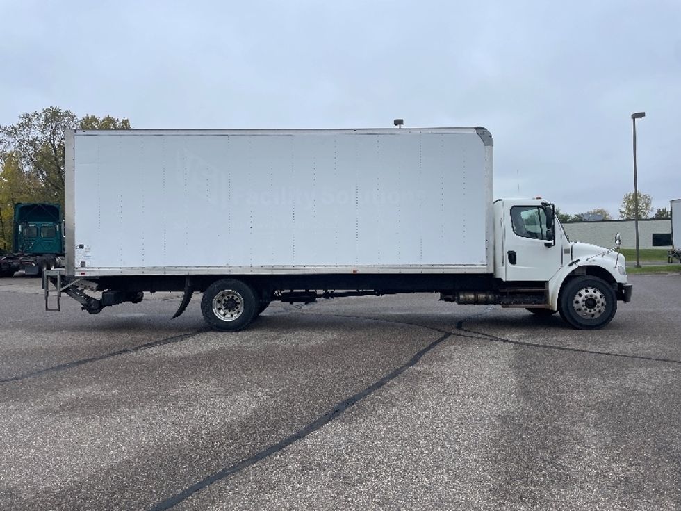 Medium Duty Box Truck-Light and Medium Duty Trucks-Freightliner-2019-M2-Brooklyn Park-MN-112,030\n\t\tmiles-$ 59,250 - Image 15