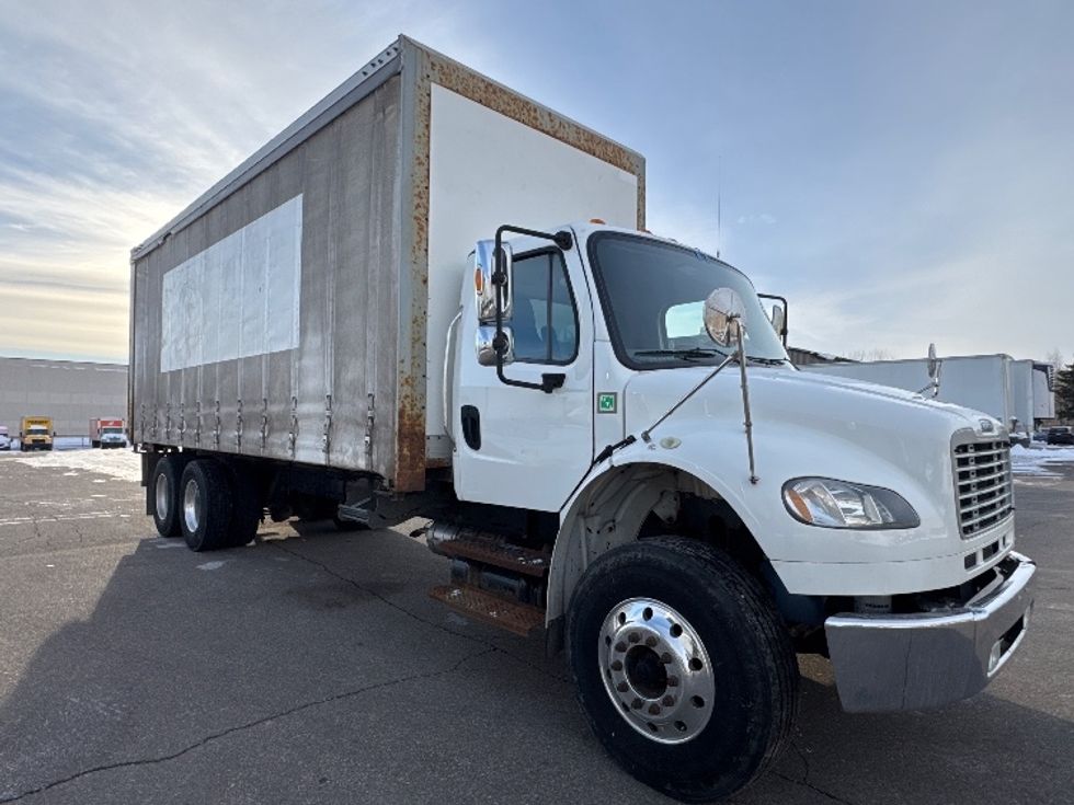 Medium Duty Box Truck-Light and Medium Duty Trucks-Freightliner-2019-M2-Brooklyn Park-MN-139,302\n\t\tmiles-$ 59,250 - Image 1