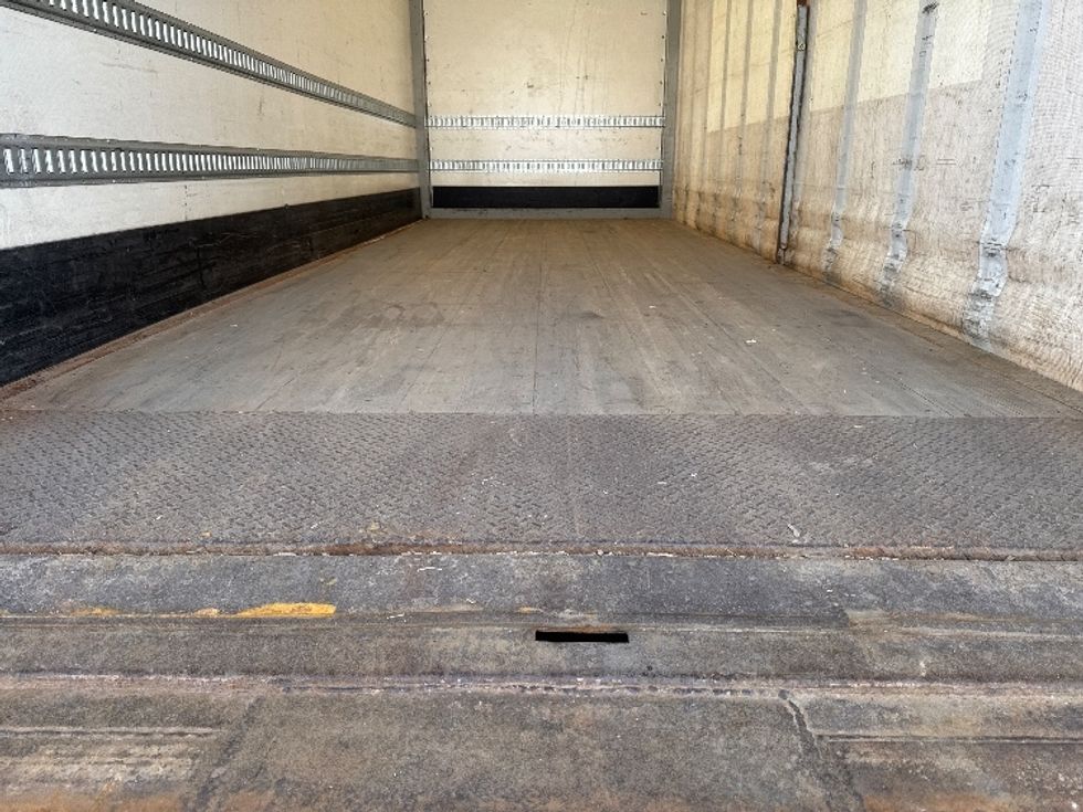 Medium Duty Box Truck-Light and Medium Duty Trucks-Freightliner-2019-M2-Brooklyn Park-MN-139,302\n\t\tmiles-$ 59,250 - Image 9