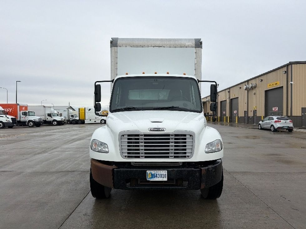 2019 Freightliner M2 106 Medium Duty photo 2