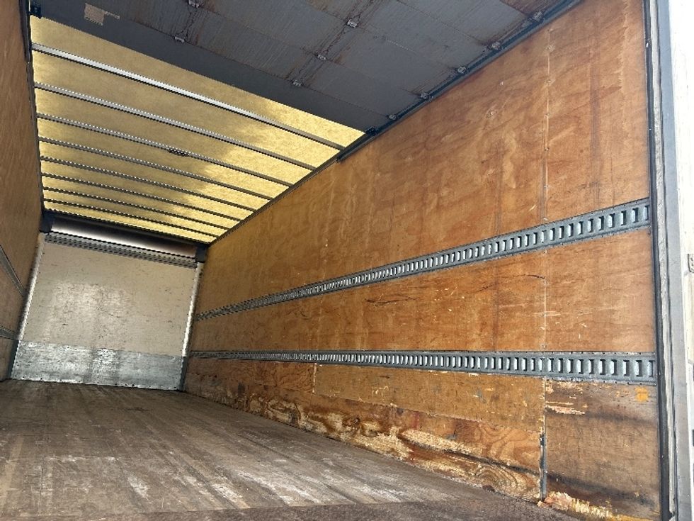 Medium Duty Box Truck-Light and Medium Duty Trucks-Freightliner-2019-M2-Brooklyn Park-MN-175,862\n\t\tmiles-$ 51,000 - Image 12