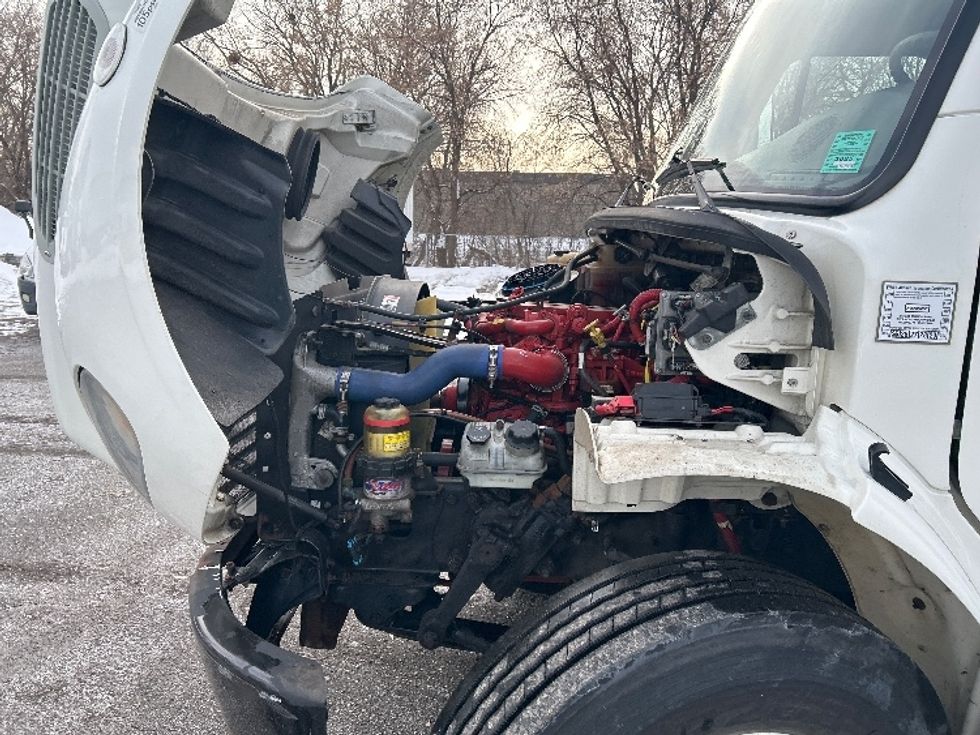 Medium Duty Box Truck-Light and Medium Duty Trucks-Freightliner-2019-M2-Brooklyn Park-MN-175,862\n\t\tmiles-$ 51,000 - Image 24