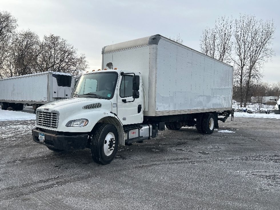 Medium Duty Box Truck-Light and Medium Duty Trucks-Freightliner-2019-M2-Brooklyn Park-MN-175,862\n\t\tmiles-$ 51,000 - Image 3