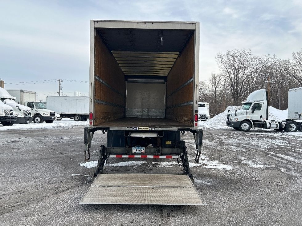 Medium Duty Box Truck-Light and Medium Duty Trucks-Freightliner-2019-M2-Brooklyn Park-MN-175,862\n\t\tmiles-$ 51,000 - Image 9