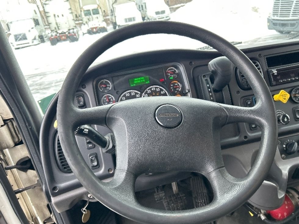 Medium Duty Box Truck-Light and Medium Duty Trucks-Freightliner-2019-M2-Brooklyn Park-MN-189,777\n\t\tmiles-$ 48,750 - Image 16