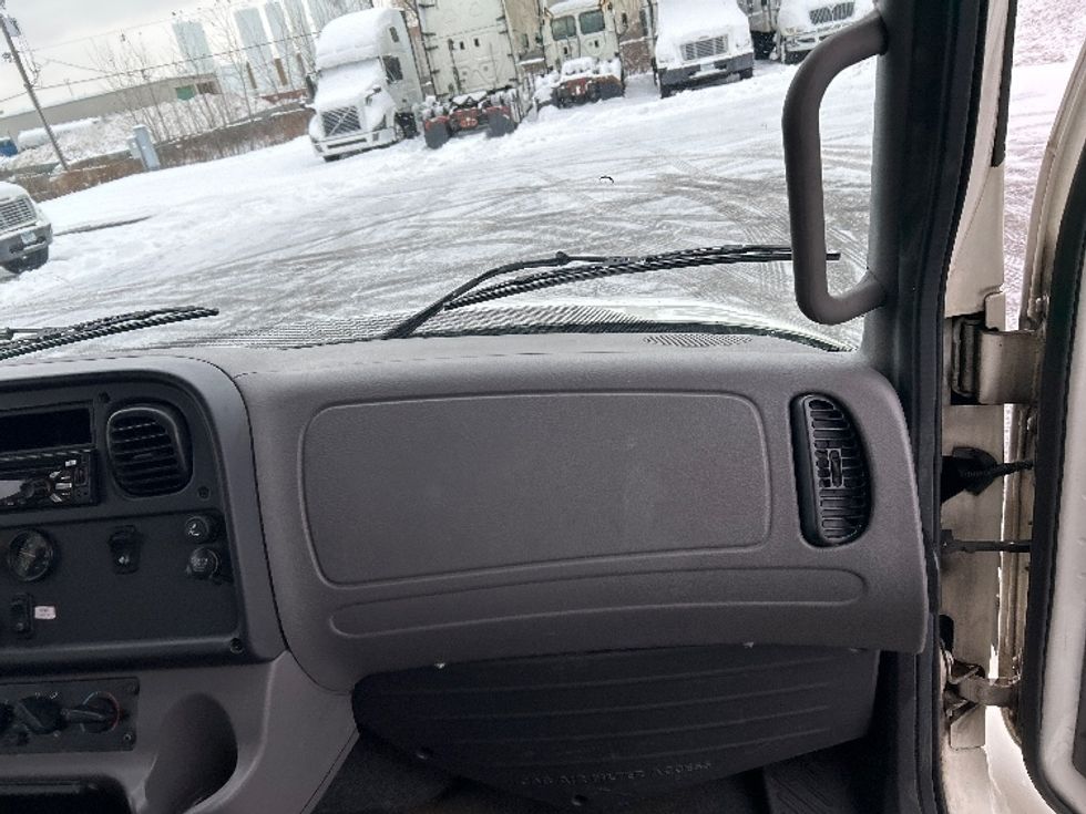 Medium Duty Box Truck-Light and Medium Duty Trucks-Freightliner-2019-M2-Brooklyn Park-MN-189,777\n\t\tmiles-$ 48,750 - Image 20