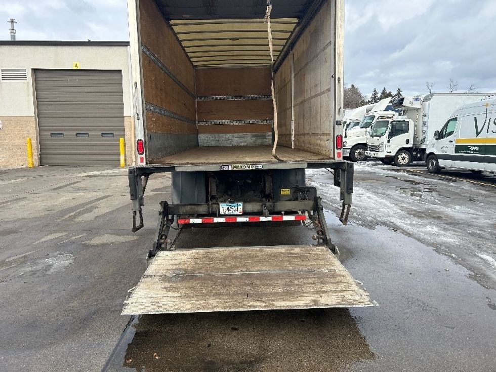 Medium Duty Box Truck-Light and Medium Duty Trucks-Freightliner-2019-M2-Brooklyn Park-MN-205,672\n\t\tmiles-$ 44,000 - Image 10