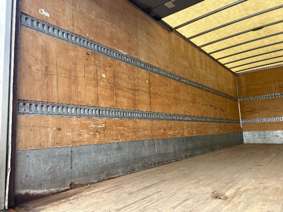 Medium Duty Box Truck-Light and Medium Duty Trucks-Freightliner-2019-M2-Brooklyn Park-MN-205,672\n\t\tmiles-$ 44,000 - Image 11