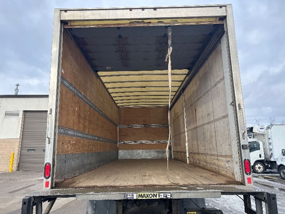 Medium Duty Box Truck-Light and Medium Duty Trucks-Freightliner-2019-M2-Brooklyn Park-MN-205,672\n\t\tmiles-$ 44,000 - Image 9