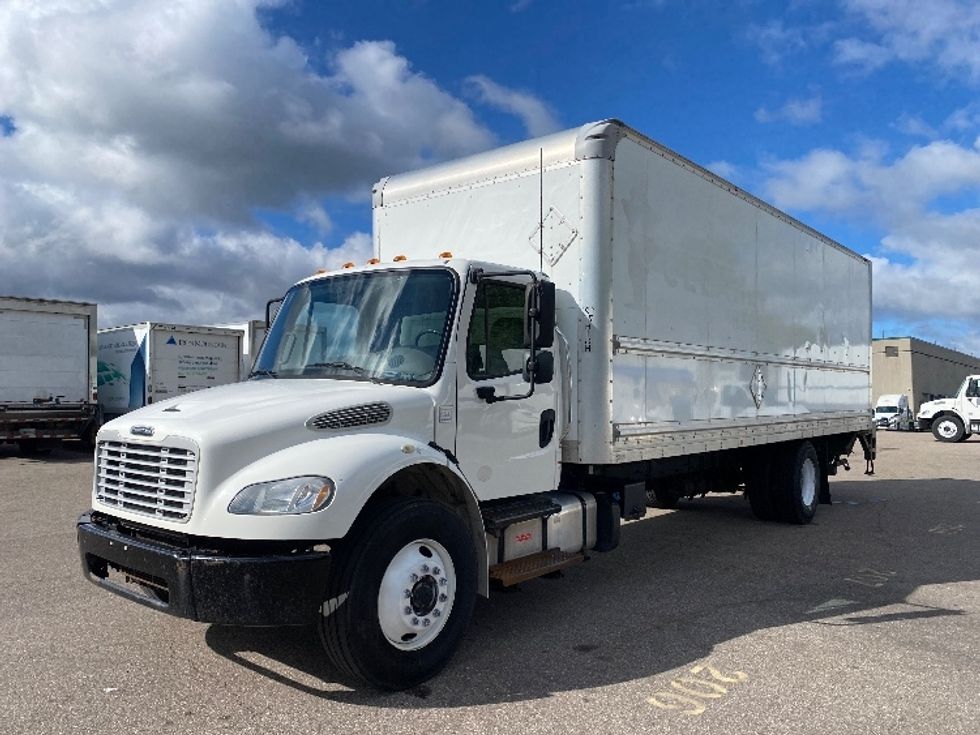Medium Duty Box Truck-Light and Medium Duty Trucks-Freightliner-2019-M2-Brooklyn Park-MN-206,839\n\t\tmiles-$ 45,750 - Image 3