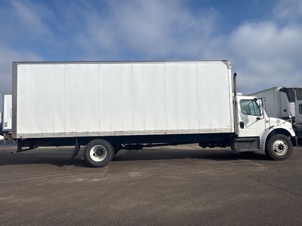 Medium Duty Box Truck-Light and Medium Duty Trucks-Freightliner-2019-M2-Brooklyn Park-MN-256,062\n\t\tmiles-$ 28,750 - Image 14
