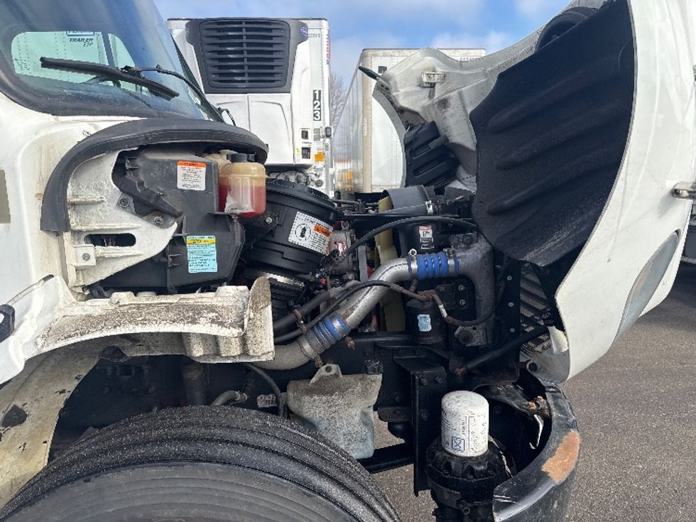 Medium Duty Box Truck-Light and Medium Duty Trucks-Freightliner-2019-M2-Brooklyn Park-MN-256,062\n\t\tmiles-$ 28,750 - Image 22