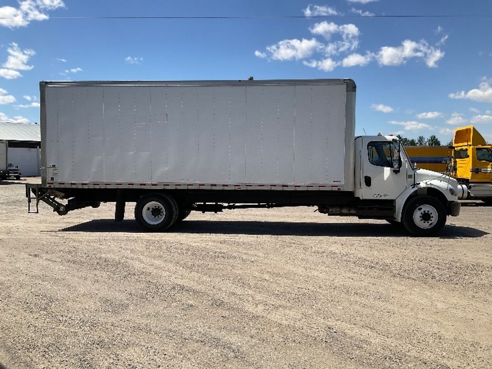 Medium Duty Box Truck-Light and Medium Duty Trucks-Freightliner-2019-M2-Brooklyn Park-MN-291,426\n\t\tmiles-$ 36,000 - Image 15