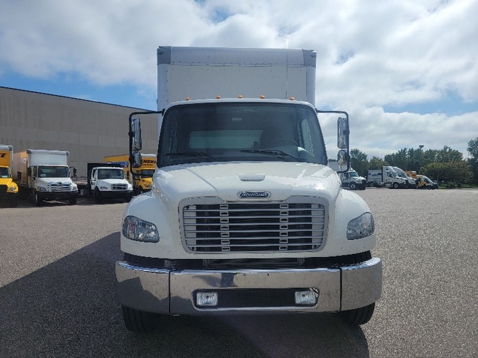 Medium Duty Box Truck-Light and Medium Duty Trucks-Freightliner-2019-M2-Brooklyn Park-MN-78,987\n\t\tmiles-$ 62,250 - Image 2