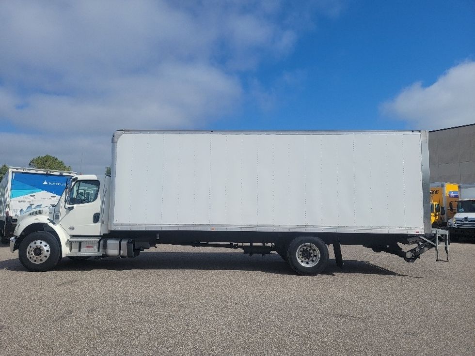 Medium Duty Box Truck-Light and Medium Duty Trucks-Freightliner-2019-M2-Brooklyn Park-MN-78,987\n\t\tmiles-$ 62,250 - Image 4