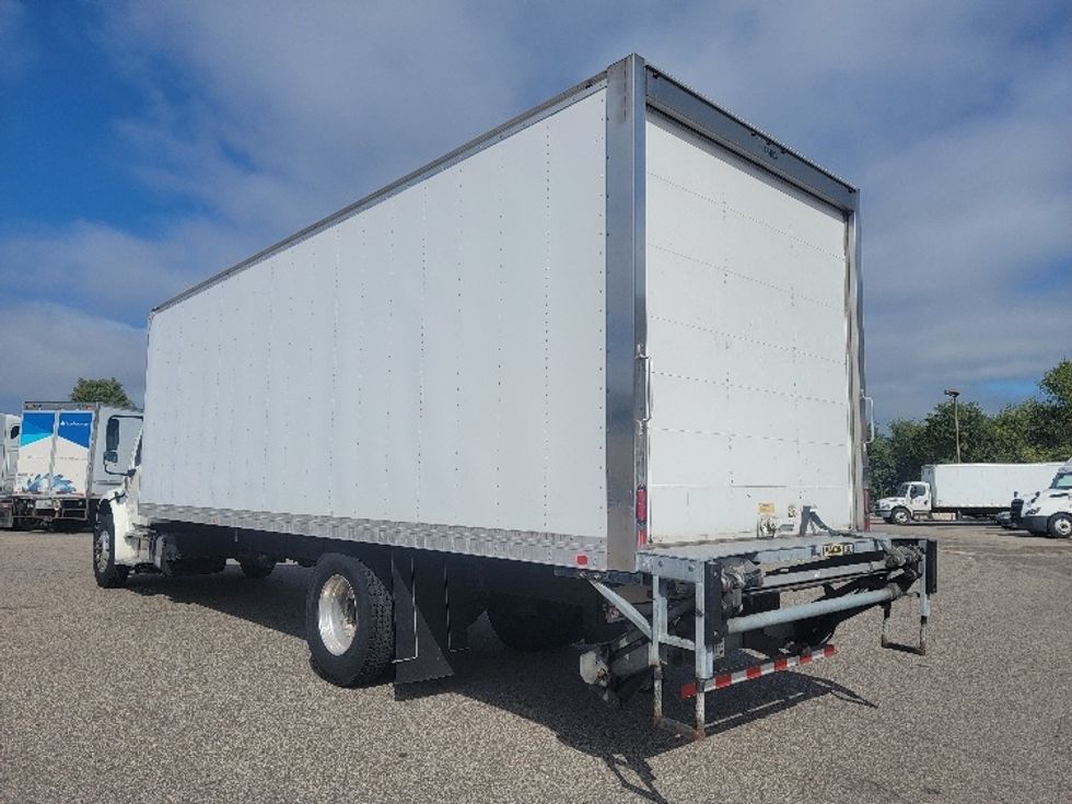 Medium Duty Box Truck-Light and Medium Duty Trucks-Freightliner-2019-M2-Brooklyn Park-MN-78,987\n\t\tmiles-$ 62,250 - Image 6
