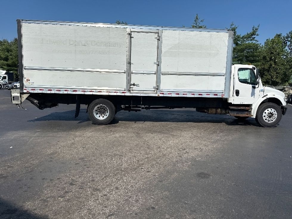 Medium Duty Box Truck-Light and Medium Duty Trucks-Freightliner-2019-M2-Burlington-NJ-207,617\n\t\tmiles-$ 37,750 - Image 15