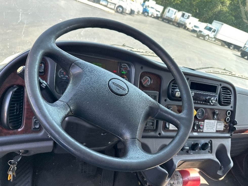 Medium Duty Box Truck-Light and Medium Duty Trucks-Freightliner-2019-M2-Burlington-NJ-207,617\n\t\tmiles-$ 37,750 - Image 18