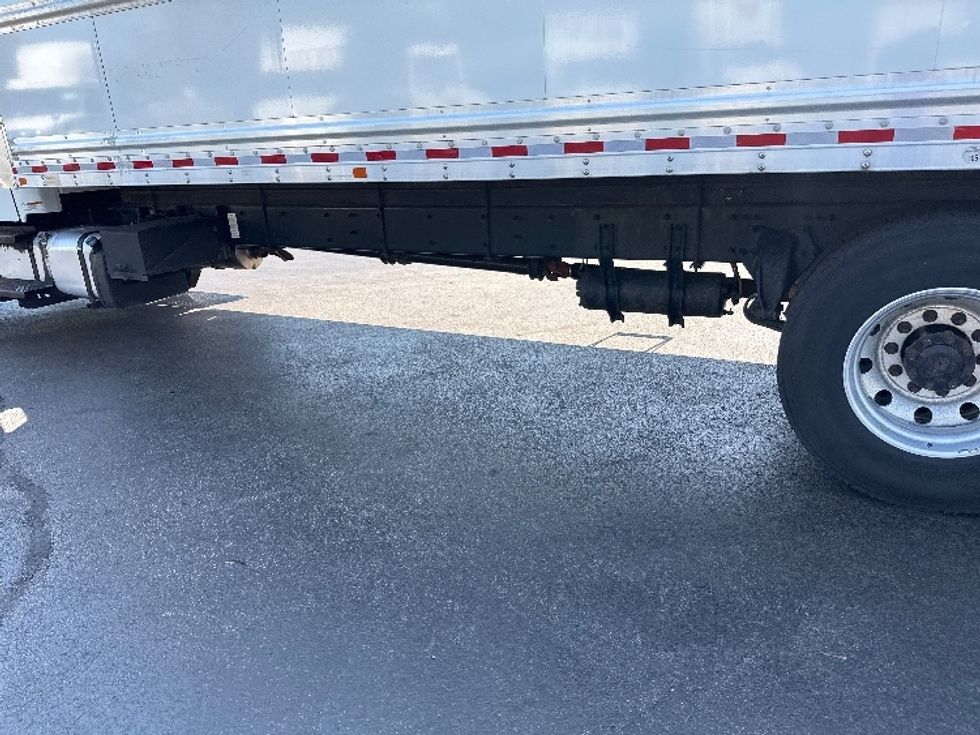 Medium Duty Box Truck-Light and Medium Duty Trucks-Freightliner-2019-M2-Burlington-NJ-207,617\n\t\tmiles-$ 37,750 - Image 5