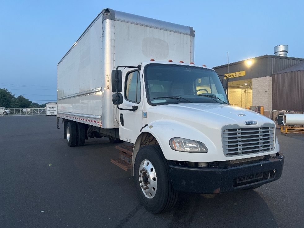 Medium Duty Box Truck-Light and Medium Duty Trucks-Freightliner-2019-M2-Burlington-NJ-211,248\n\t\tmiles-$ 34,250 - Image 1