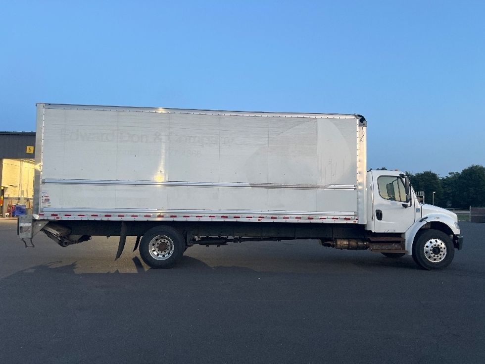 Medium Duty Box Truck-Light and Medium Duty Trucks-Freightliner-2019-M2-Burlington-NJ-211,248\n\t\tmiles-$ 34,250 - Image 15
