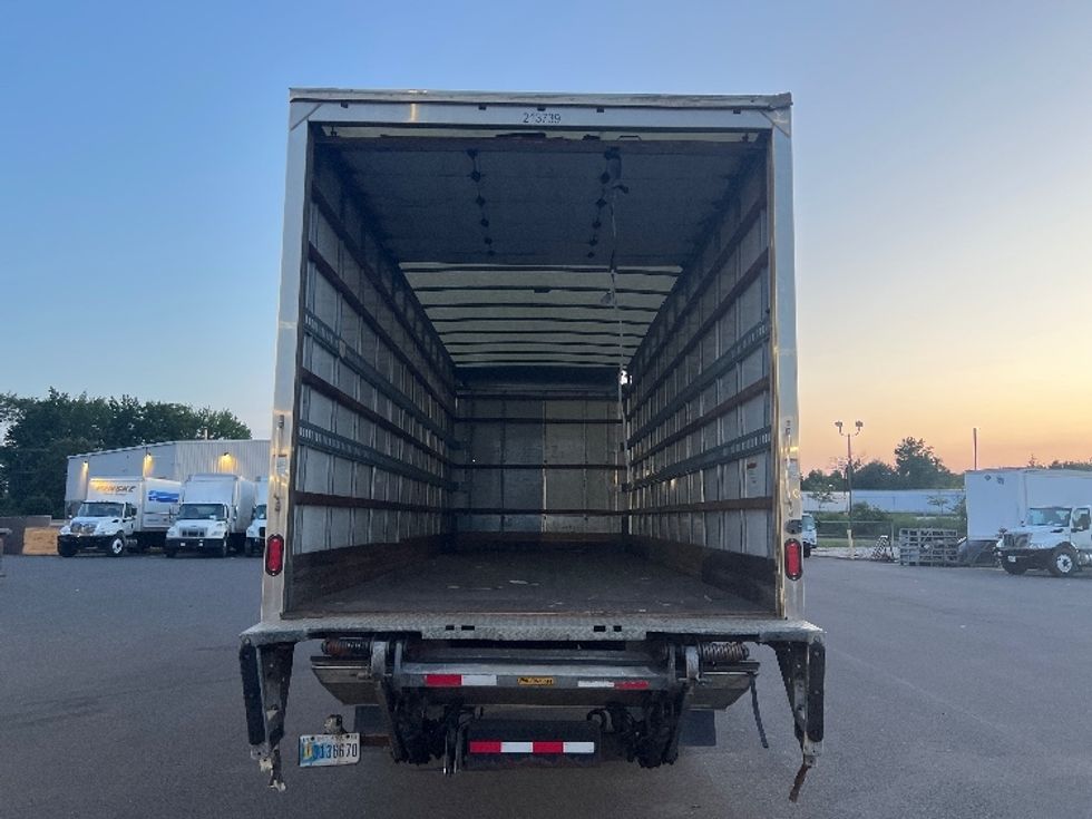 Medium Duty Box Truck-Light and Medium Duty Trucks-Freightliner-2019-M2-Burlington-NJ-211,248\n\t\tmiles-$ 34,250 - Image 8