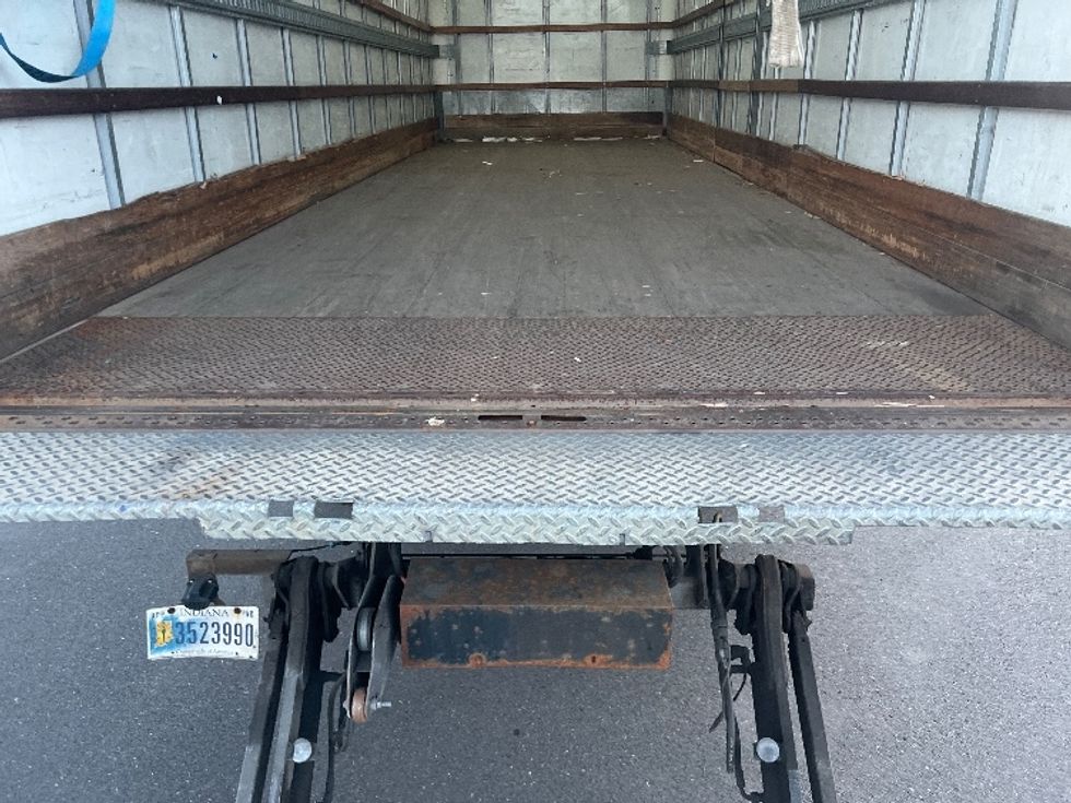 Medium Duty Box Truck-Light and Medium Duty Trucks-Freightliner-2019-M2-Burlington-NJ-211,474\n\t\tmiles-$ 34,250 - Image 10