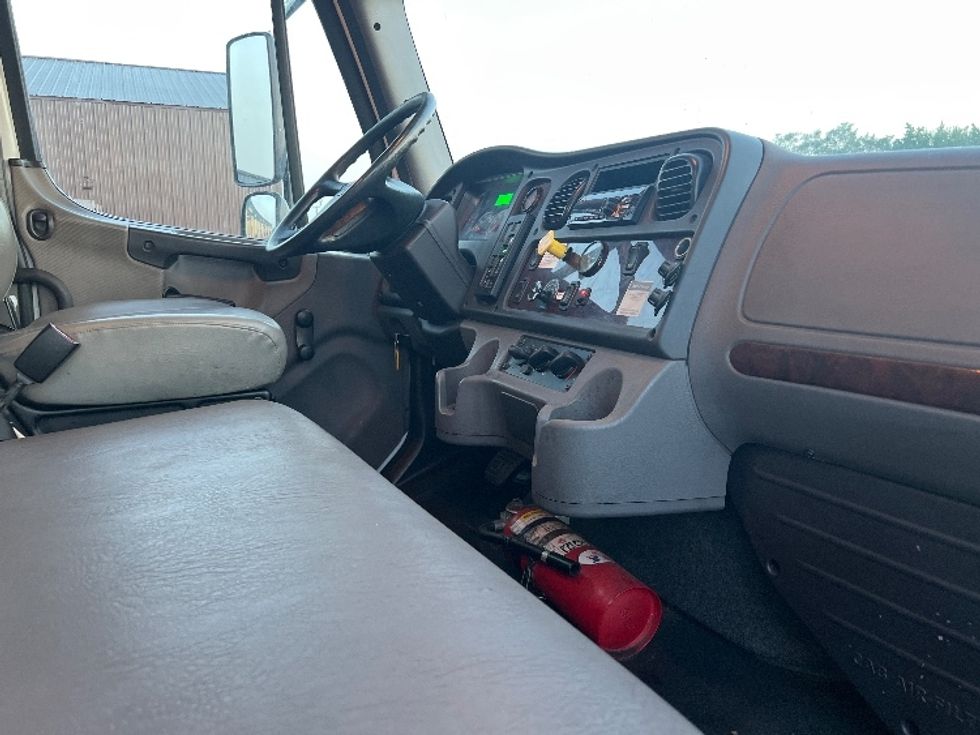 Medium Duty Box Truck-Light and Medium Duty Trucks-Freightliner-2019-M2-Burlington-NJ-211,474\n\t\tmiles-$ 34,250 - Image 22