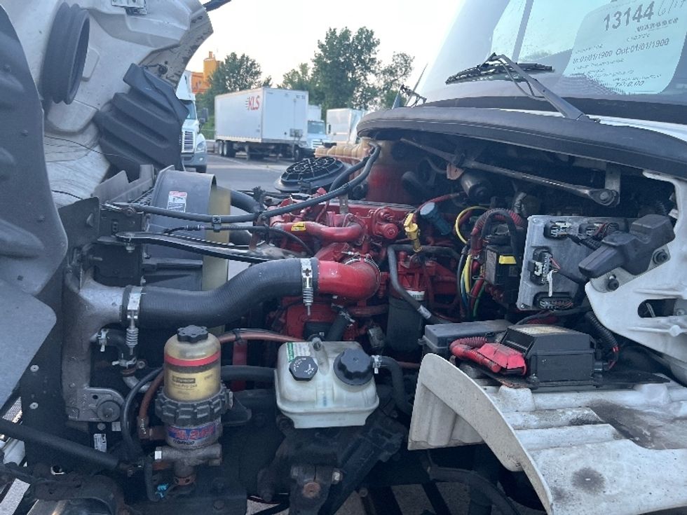 Medium Duty Box Truck-Light and Medium Duty Trucks-Freightliner-2019-M2-Burlington-NJ-211,474\n\t\tmiles-$ 34,250 - Image 24