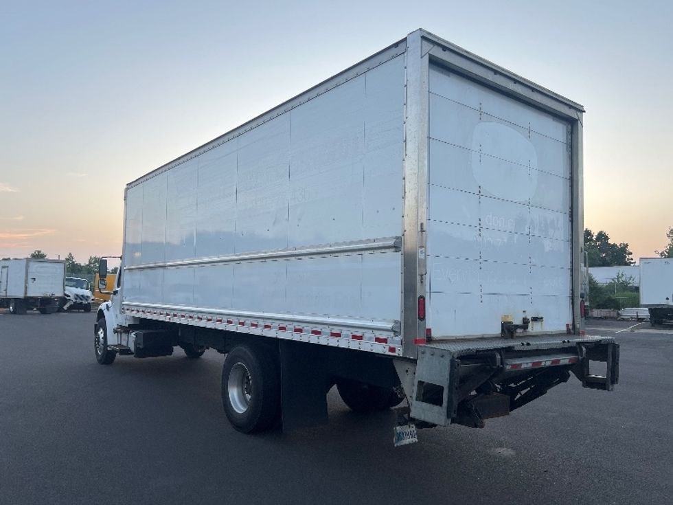 Medium Duty Box Truck-Light and Medium Duty Trucks-Freightliner-2019-M2-Burlington-NJ-211,474\n\t\tmiles-$ 34,250 - Image 6