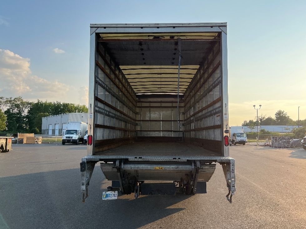 Medium Duty Box Truck-Light and Medium Duty Trucks-Freightliner-2019-M2-Burlington-NJ-220,666\n\t\tmiles-$ 33,000 - Image 8