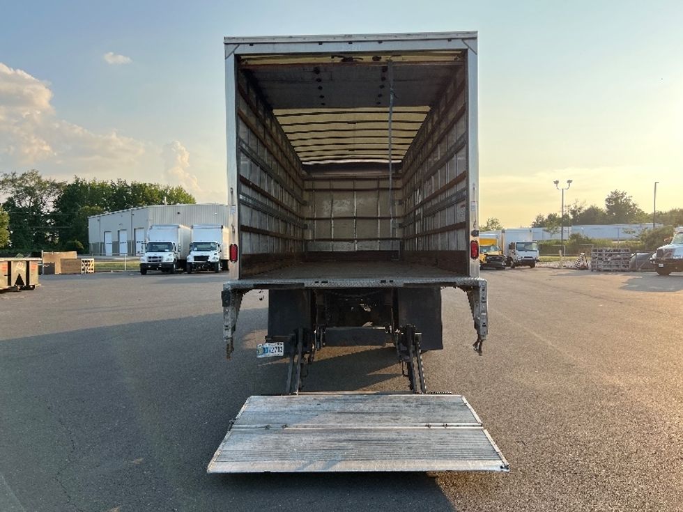 Medium Duty Box Truck-Light and Medium Duty Trucks-Freightliner-2019-M2-Burlington-NJ-220,666\n\t\tmiles-$ 33,000 - Image 9