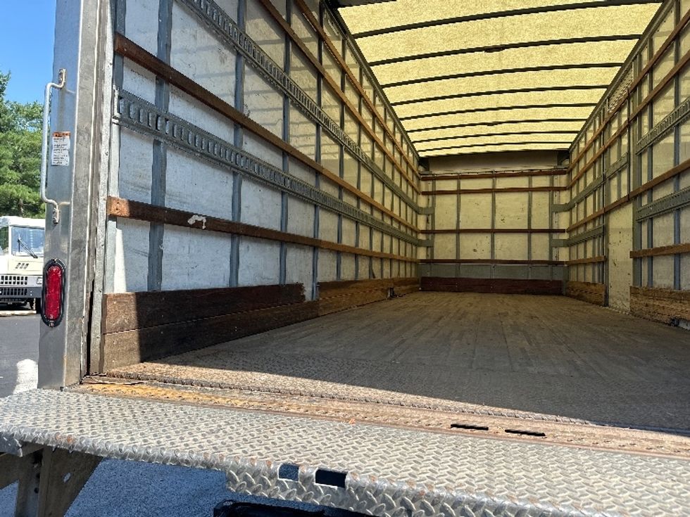 Medium Duty Box Truck-Light and Medium Duty Trucks-Freightliner-2019-M2-Burlington-NJ-224,558\n\t\tmiles-$ 35,500 - Image 11
