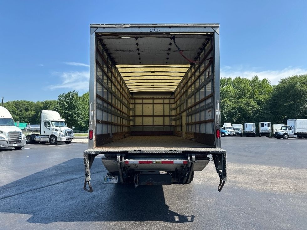 Medium Duty Box Truck-Light and Medium Duty Trucks-Freightliner-2019-M2-Burlington-NJ-224,558\n\t\tmiles-$ 35,500 - Image 8
