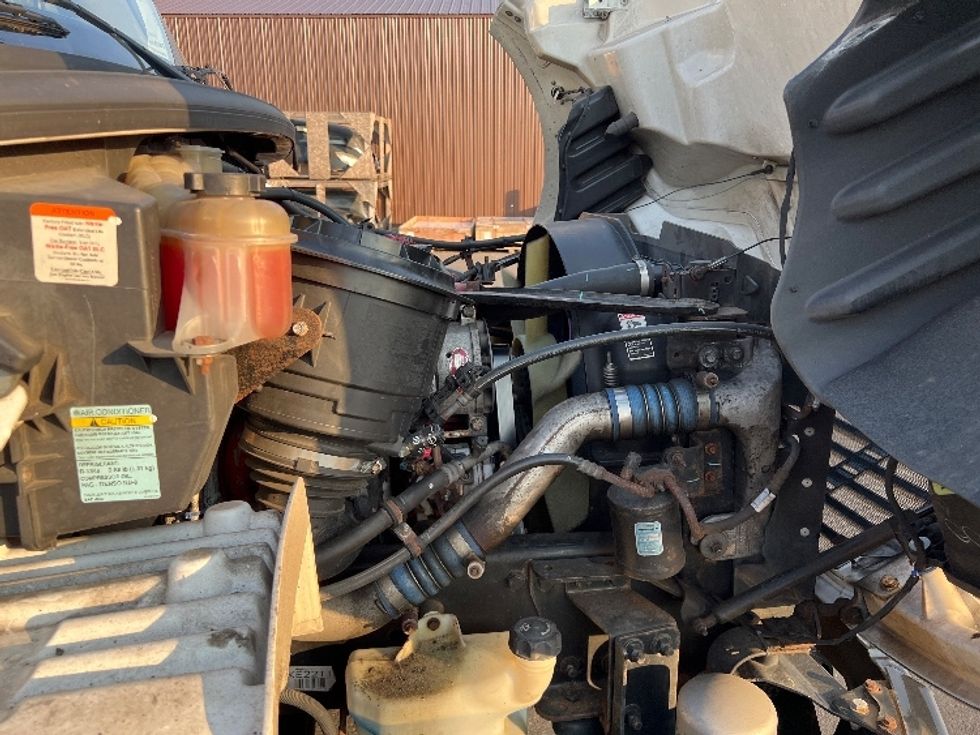 Medium Duty Box Truck-Light and Medium Duty Trucks-Freightliner-2019-M2-Burlington-NJ-229,980\n\t\tmiles-$ 31,750 - Image 23